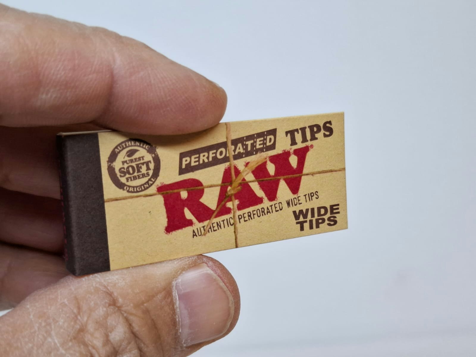 Två Displays Bluntwrap Slims + En Display RAW Filtertips