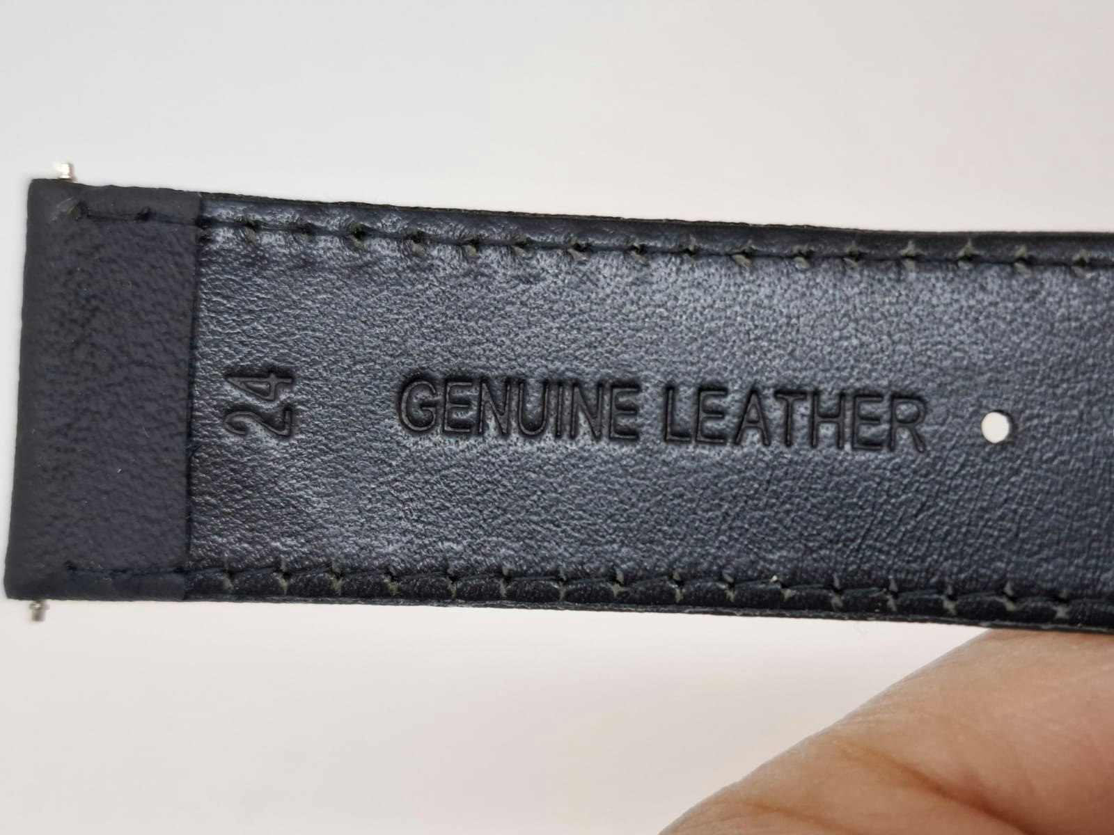 Armband SVART KALVSKINN (24 mm)