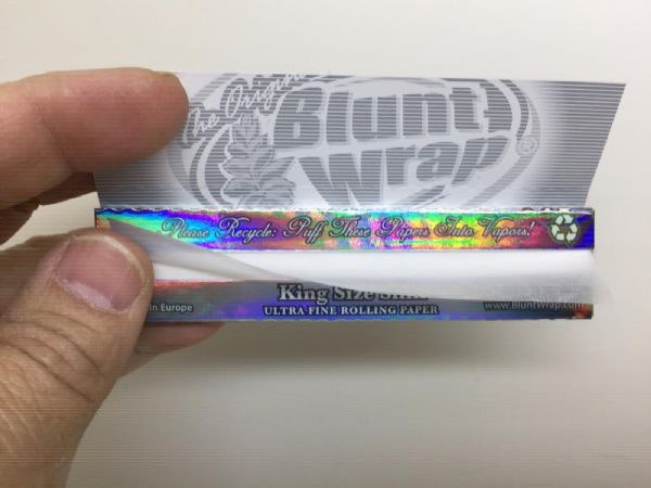 TVÅ DISPLAY: Bluntwrap Slims + tillbehör