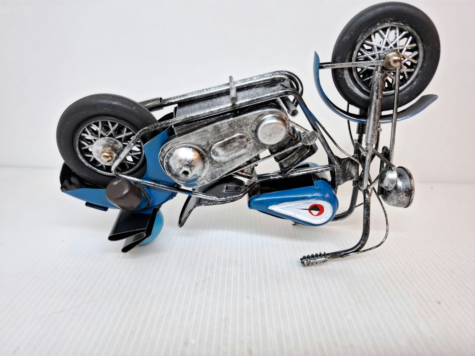 Modell Motorcykel Plåt