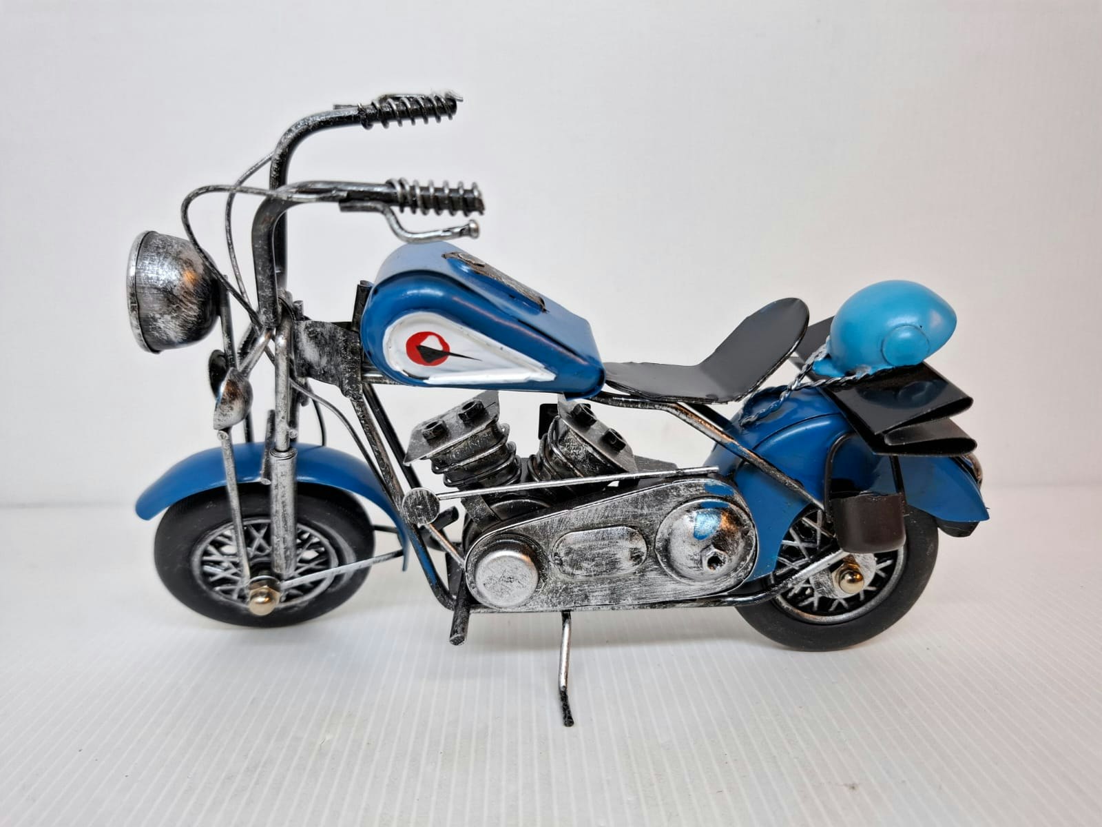 Modell Motorcykel Plåt