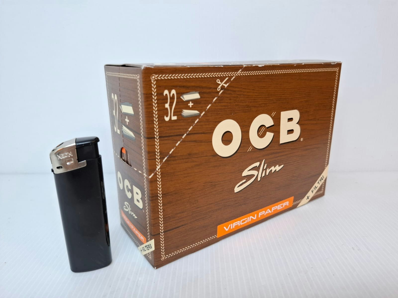 DISPLAY: OCB Kingsize Slim Unbleached + Filter