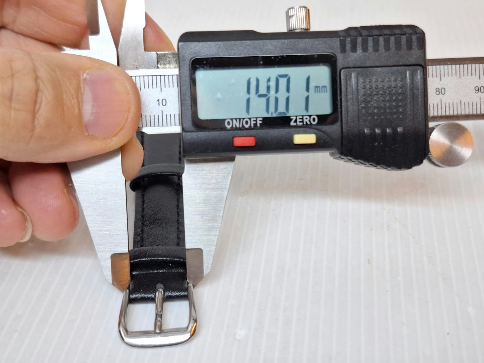 Armband SVART (17 mm) + tillbehör