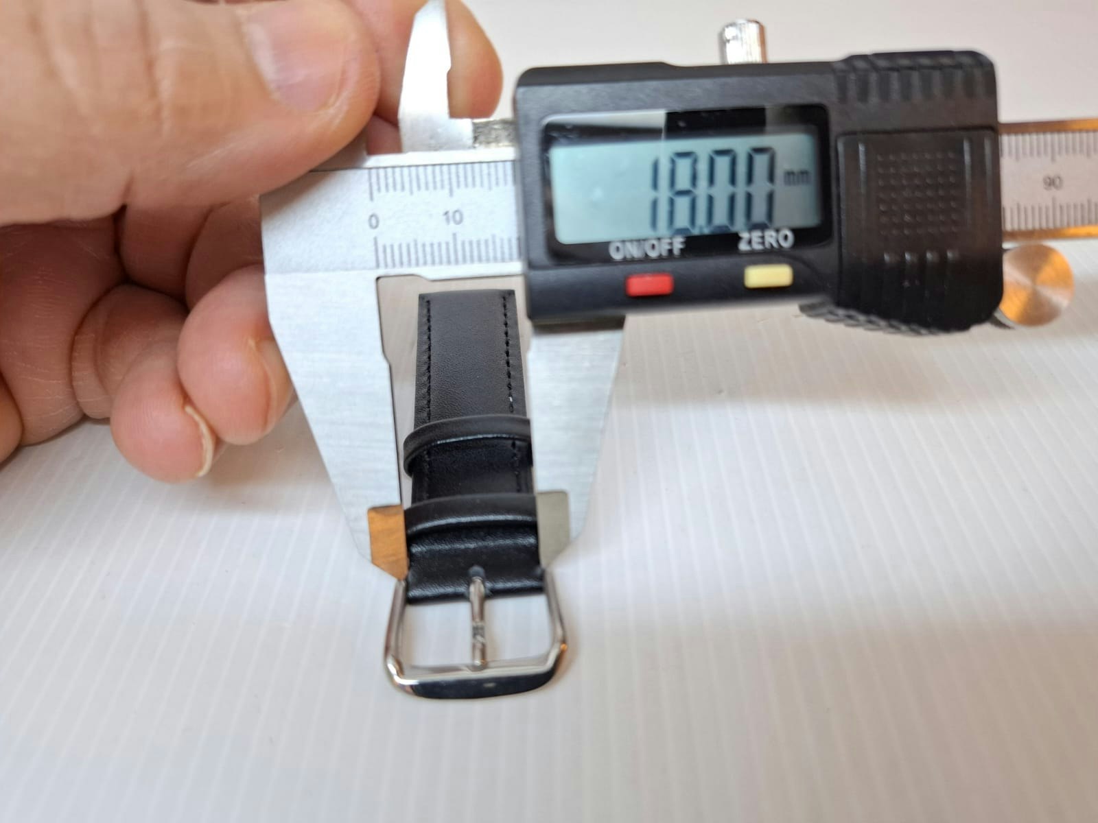 Armband SVART (19 mm) + tillbehör