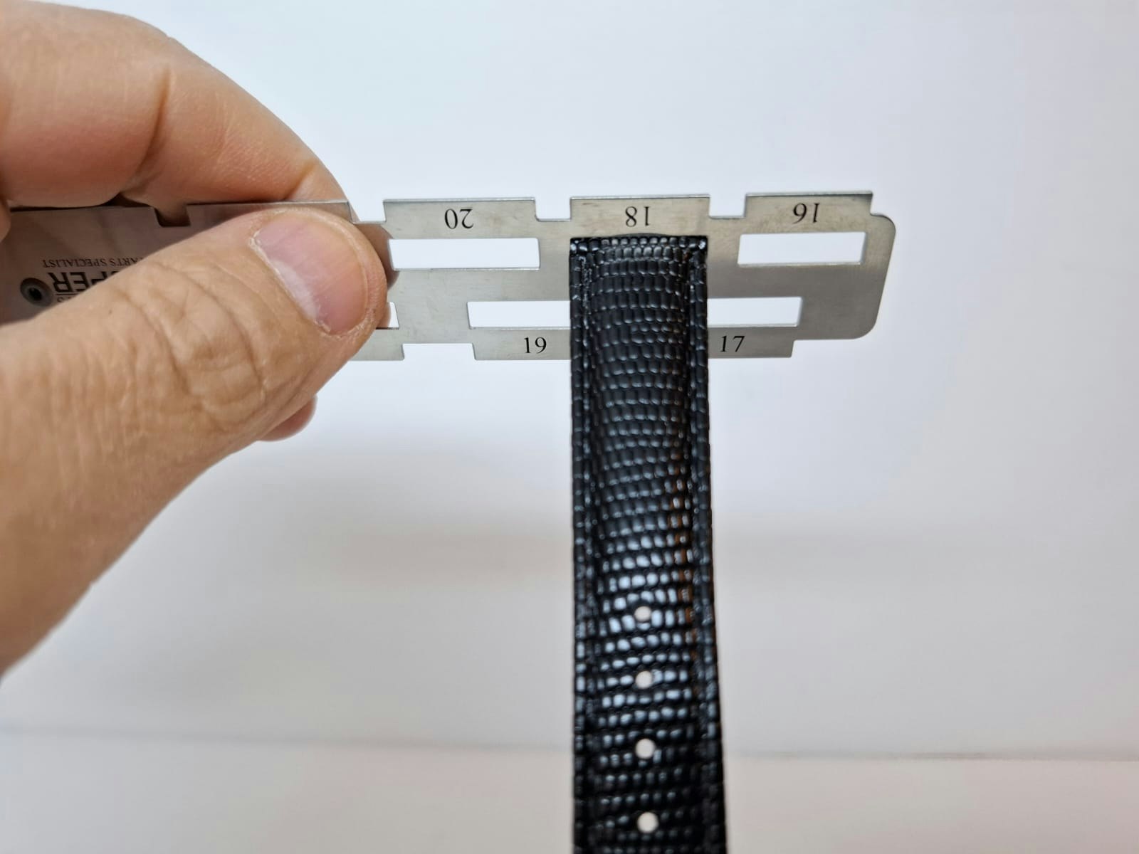 Armband SVART ÖDLA/ORM (18 mm)