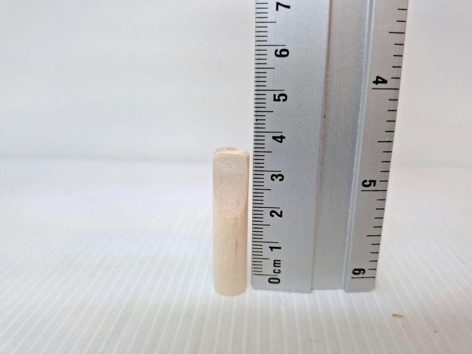 10 stycken Cigarettmunstycke TRÄ (3.5 cm)
