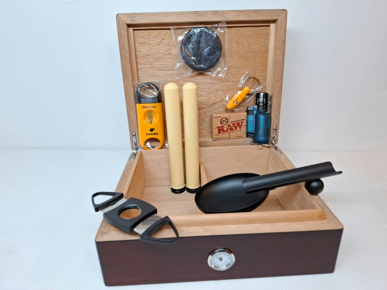 Cigarr humidor Angelo + Tillbehör