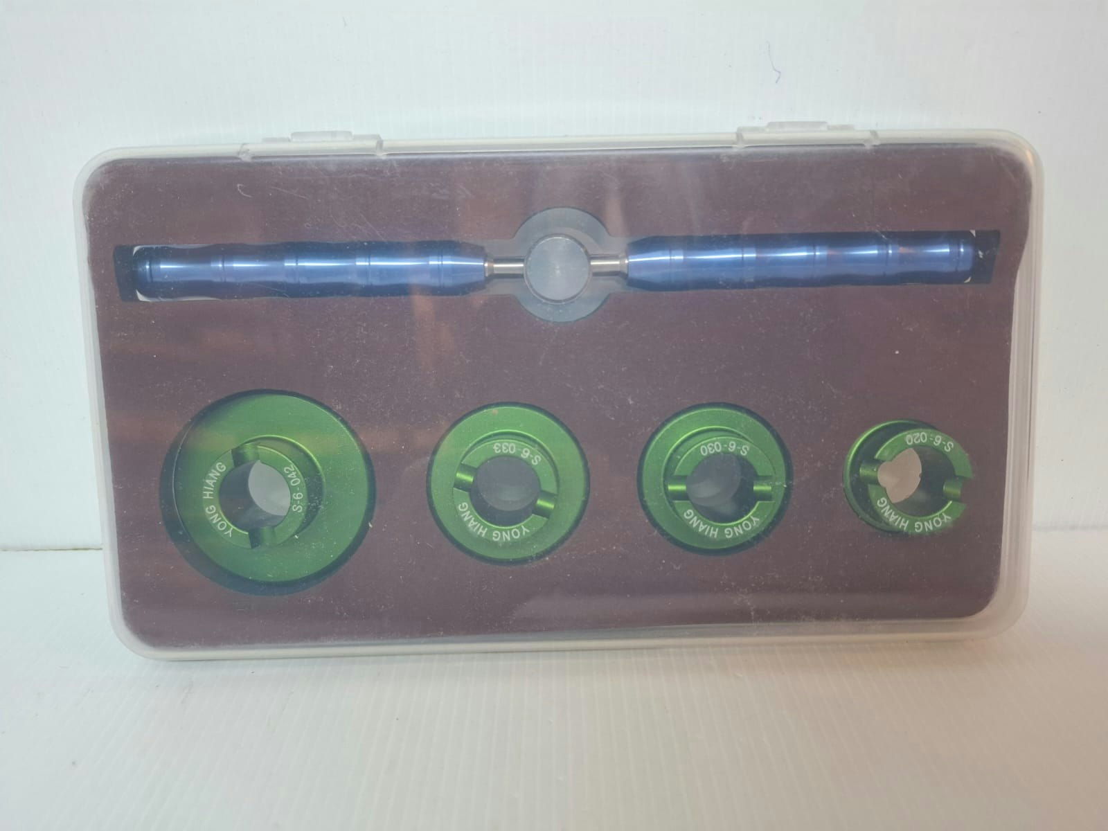 Boettöppnare "Omega" (4 storlekar)
