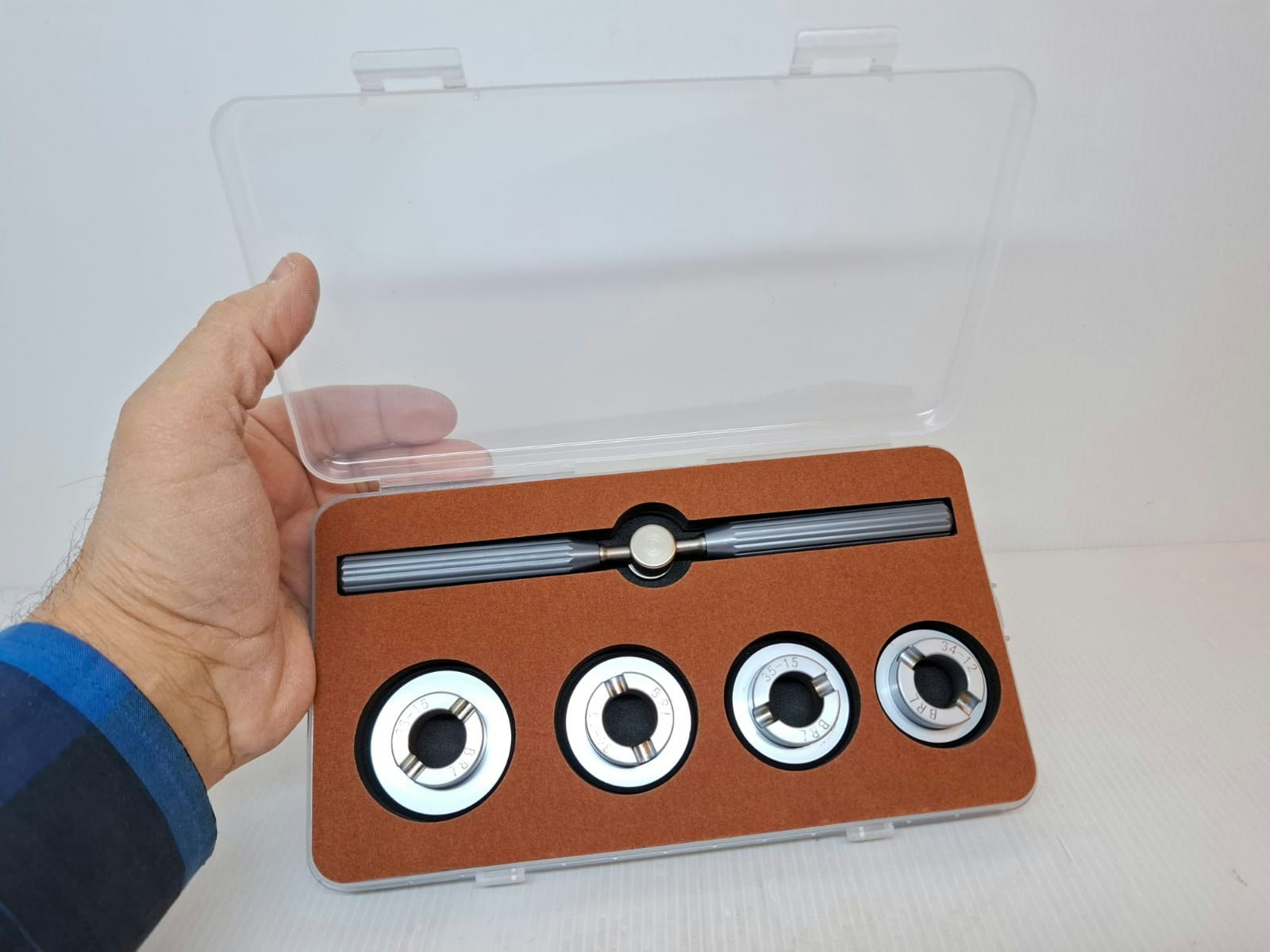 Boettöppnare BRL "Breitling" (4 storlekar)