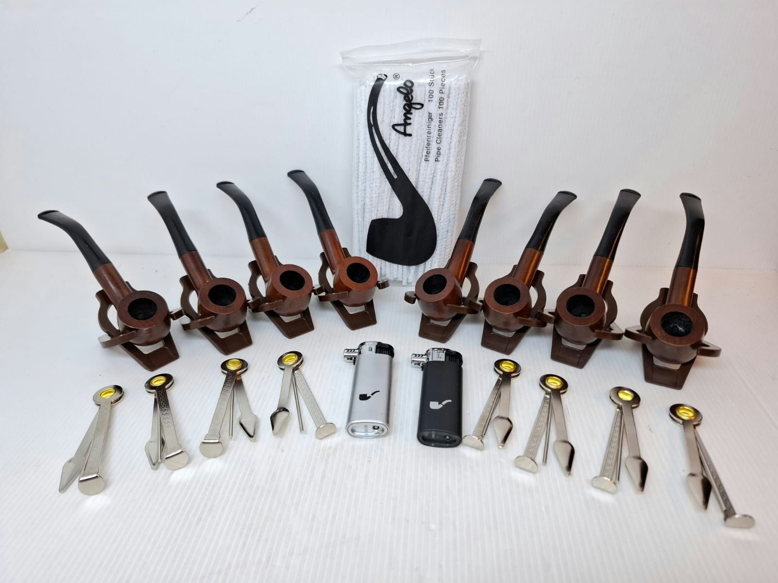 Display: 8 pipor (Kinapipor)
