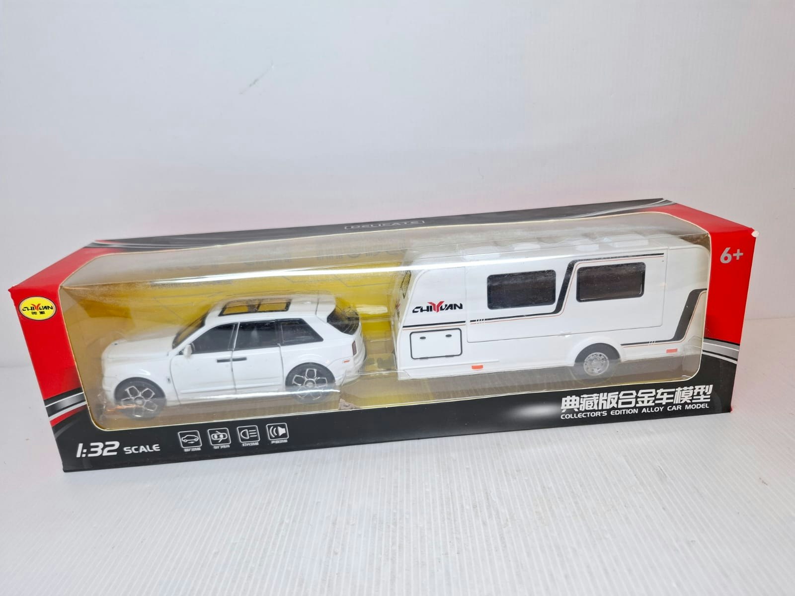 Modellbil + Husvagn (Skala 1:32) Diecast
