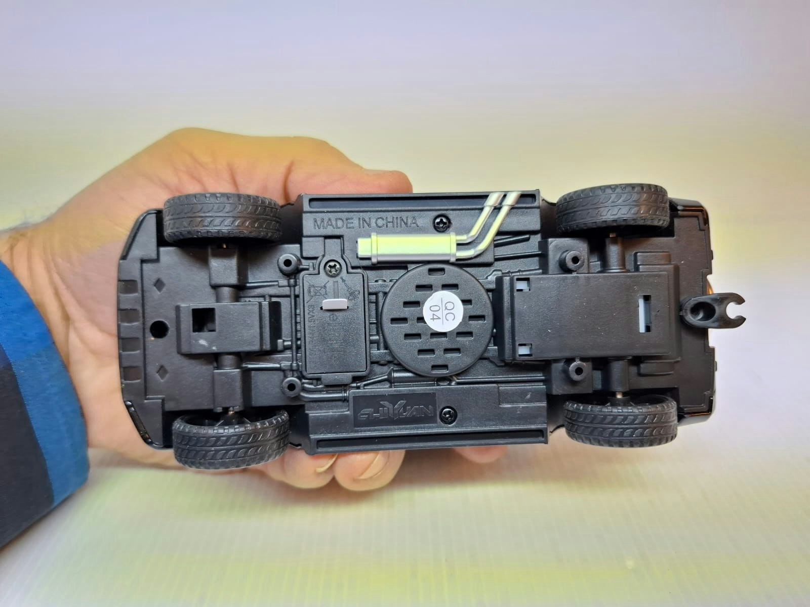 Modellbil + Husvagn (Skala 1:32) Diecast