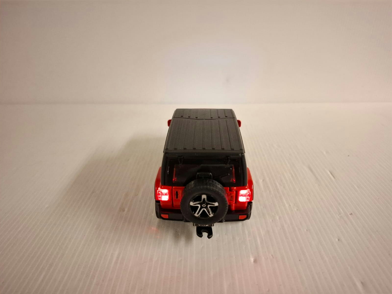 Modellbil + Husvagn (Skala 1:32) Diecast