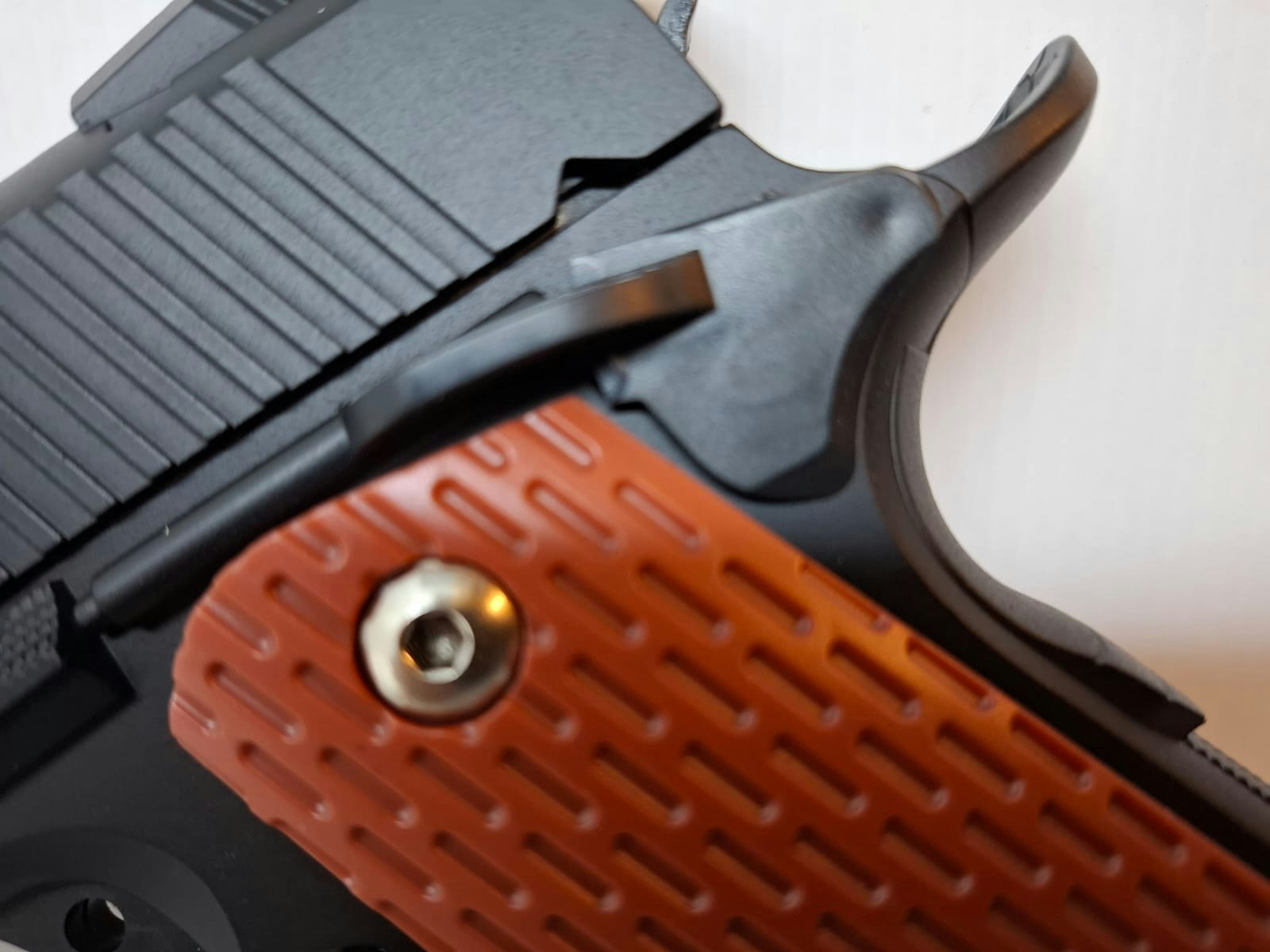 Soft Air Gun Metall (Air Soft Pistol)