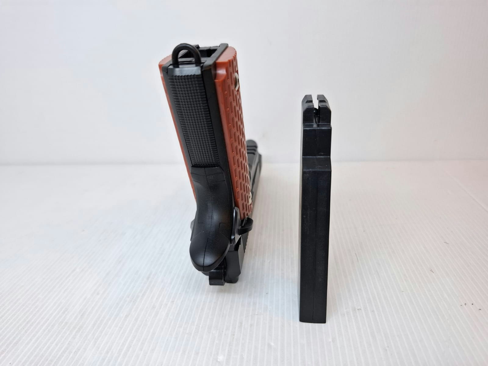Soft Air Gun Metall (Air Soft Pistol)