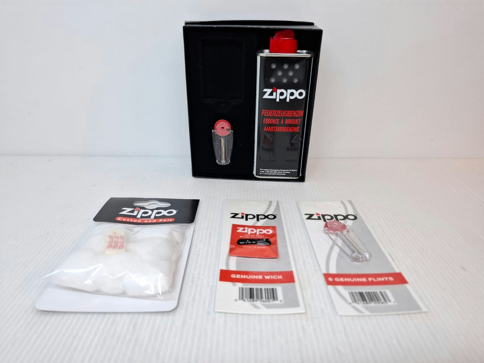 Presentförpackning ZIPPO + tillbehör