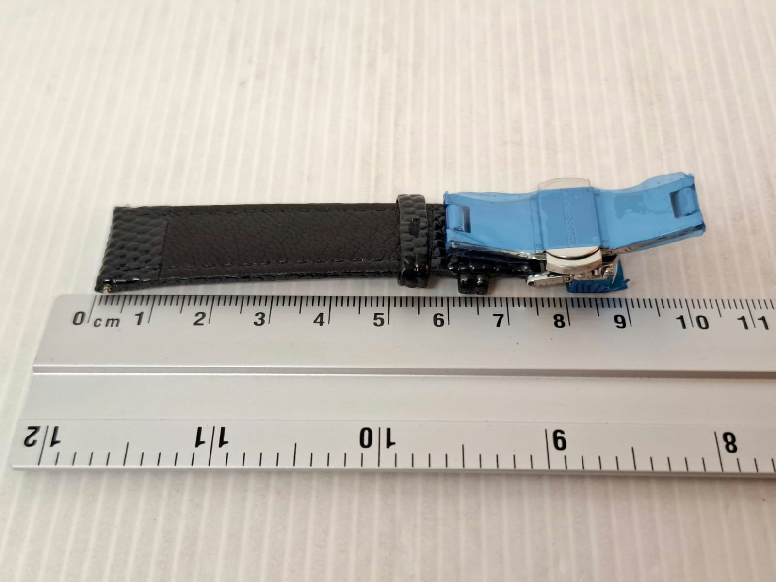 Armband SVART "METALL ORM" (18 mm)