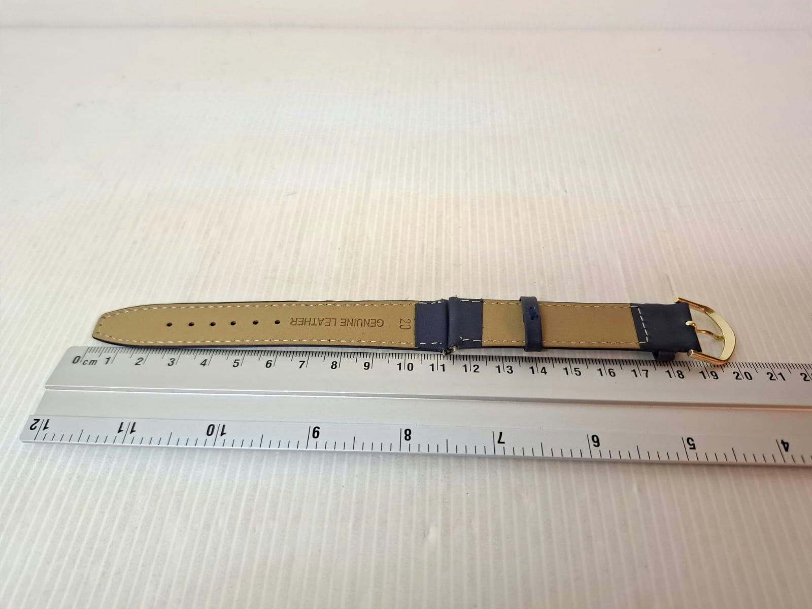 Armband BLÅ KALVSKINN (20 mm)