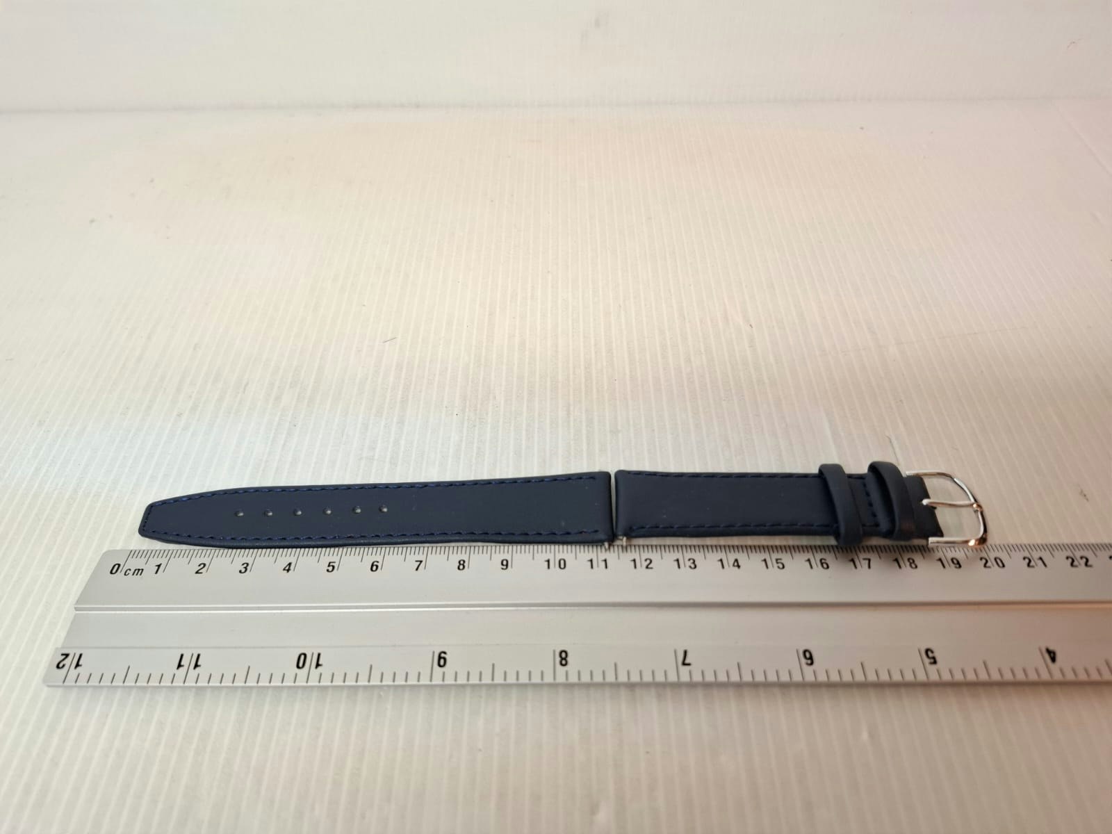 Armband BLÅ KALVSKINN (20 mm)
