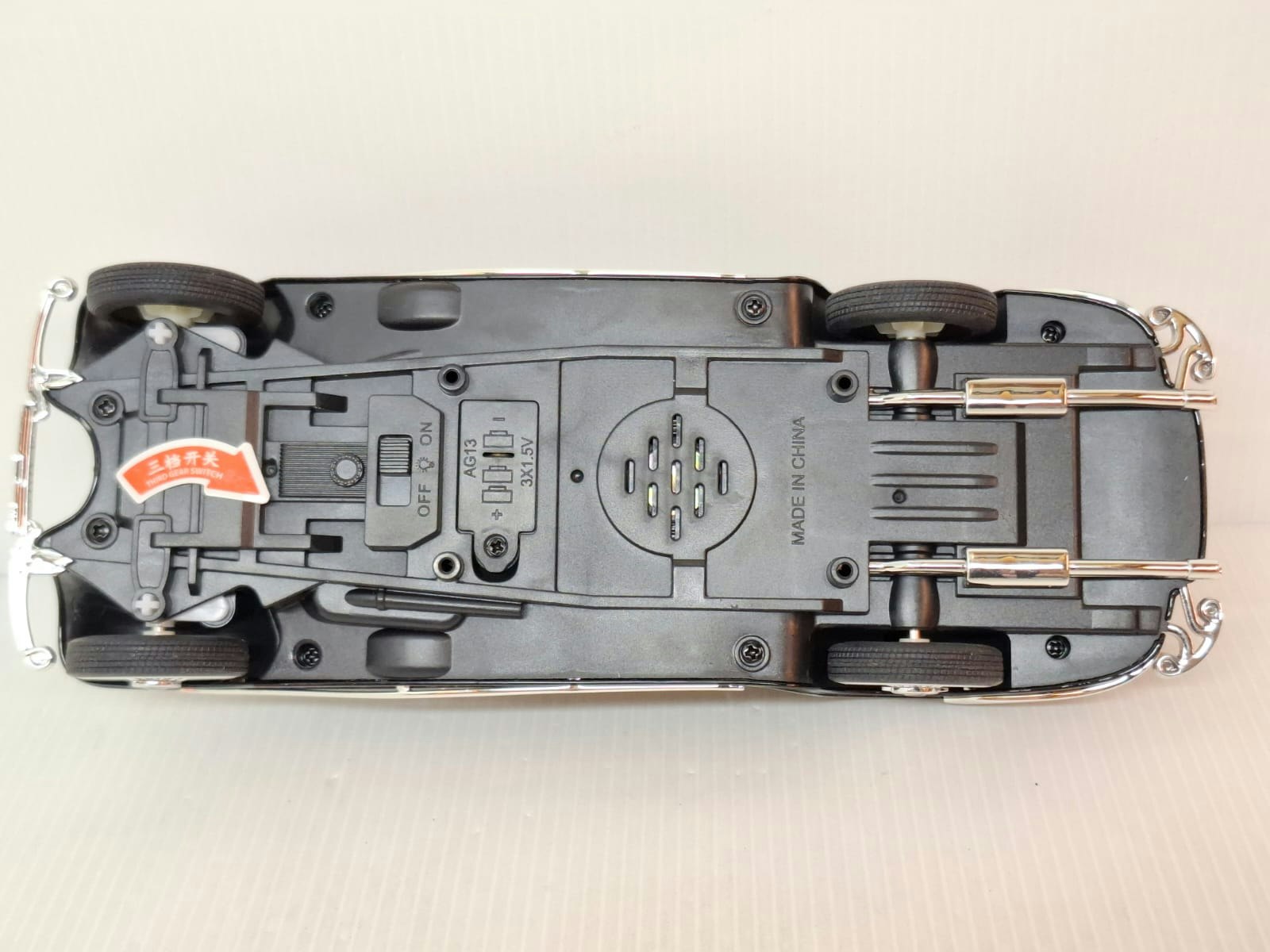 Modellbil Mercedes-Benz 500K Roadster 1936 - Skala 1:24