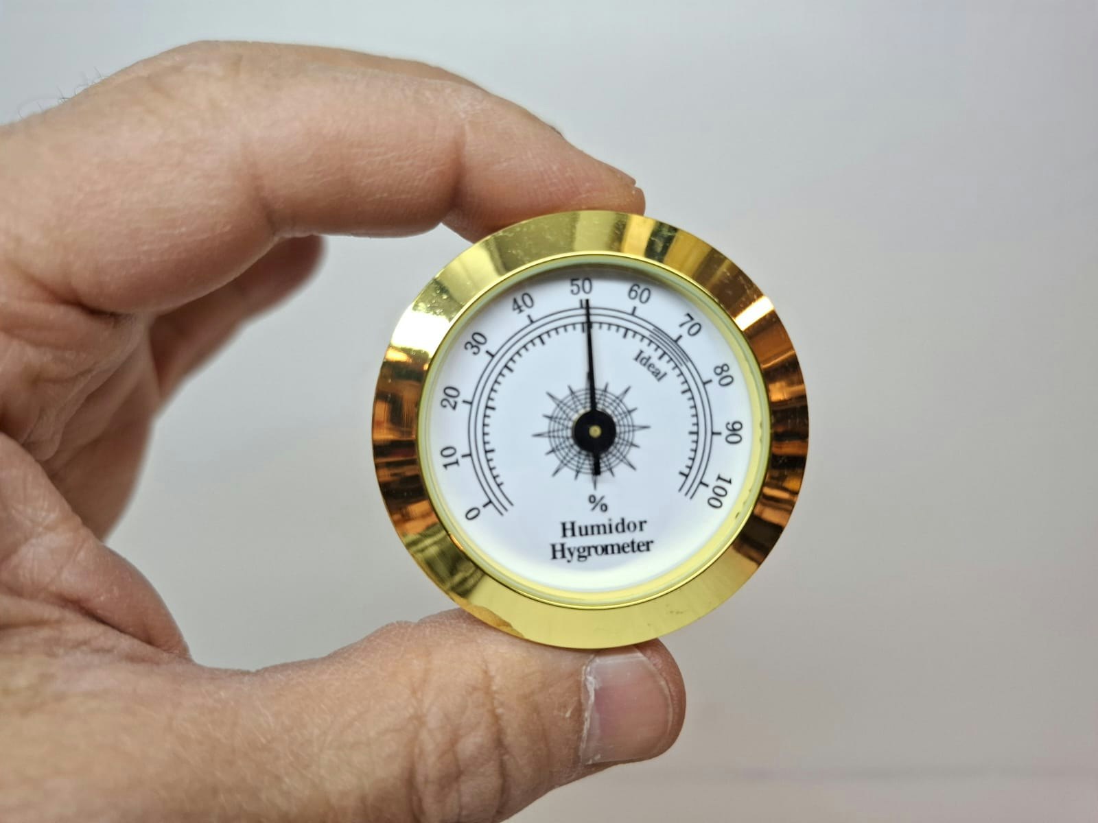 Humidortillbehör 3 delar: Hygrometer + Fuktare (2 st)