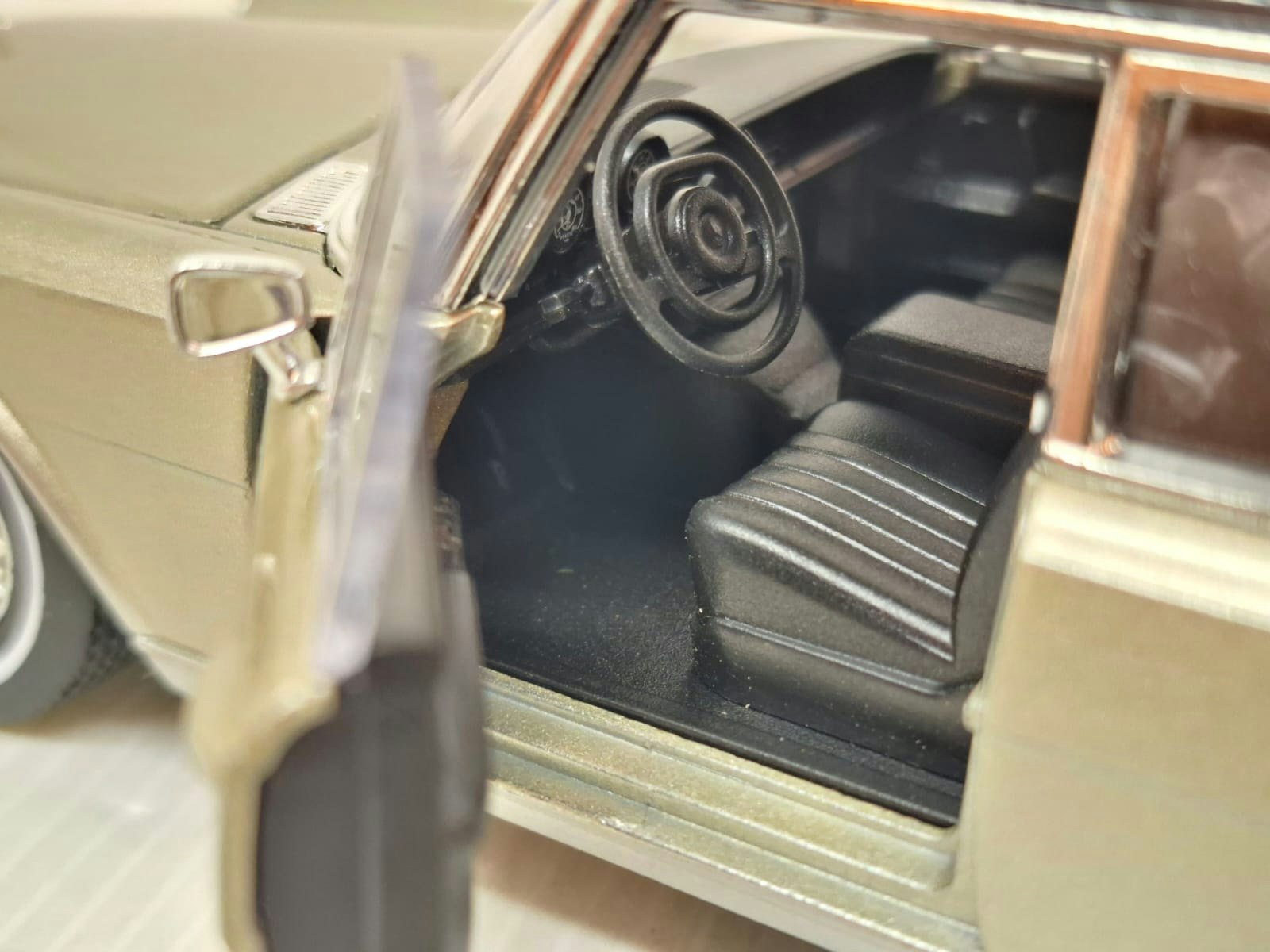 Modellbil Mercedes-Benz 600 1963 - Skala 1:24
