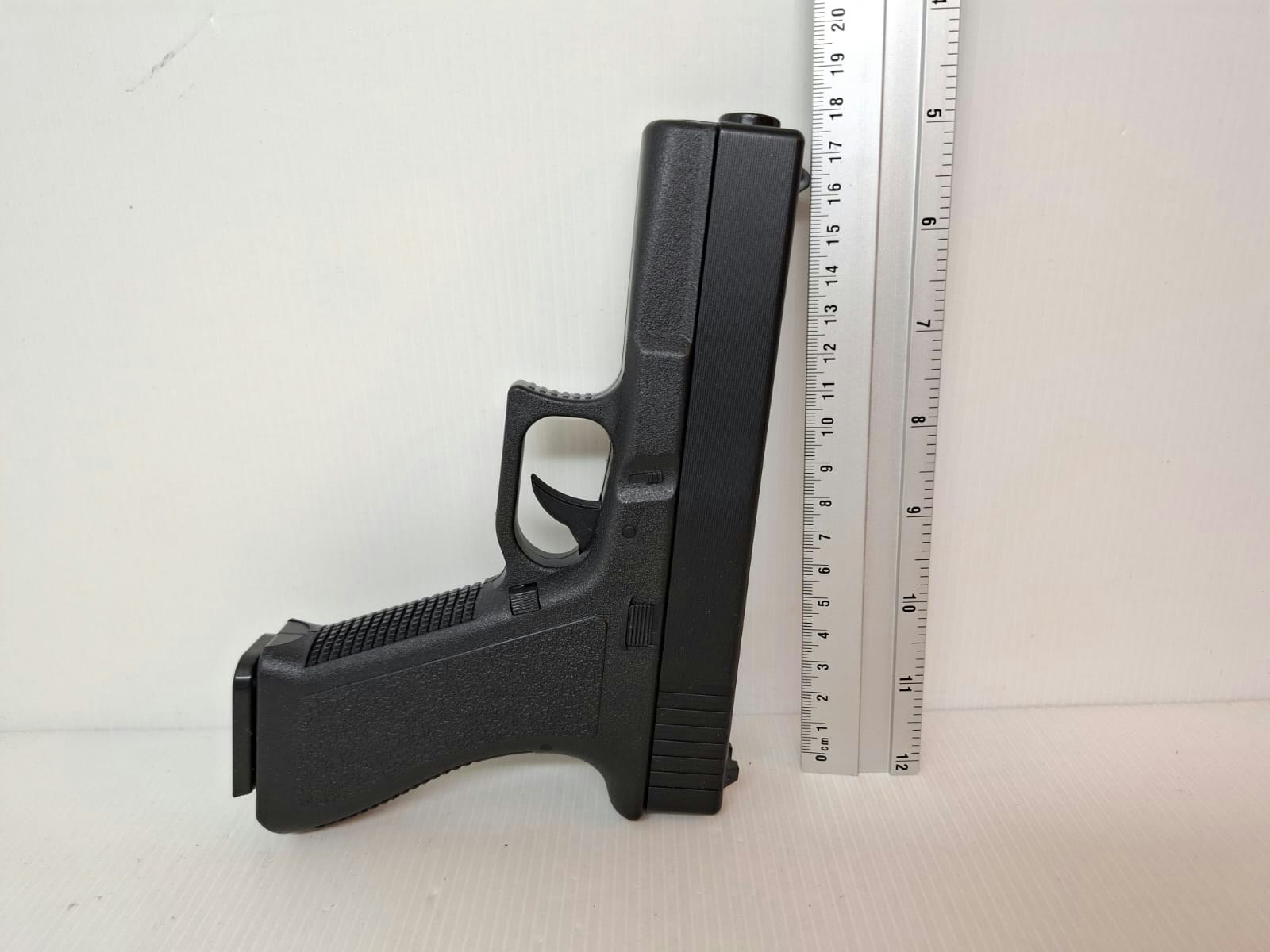Soft Air Gun "Glock" Plast (Air Soft)