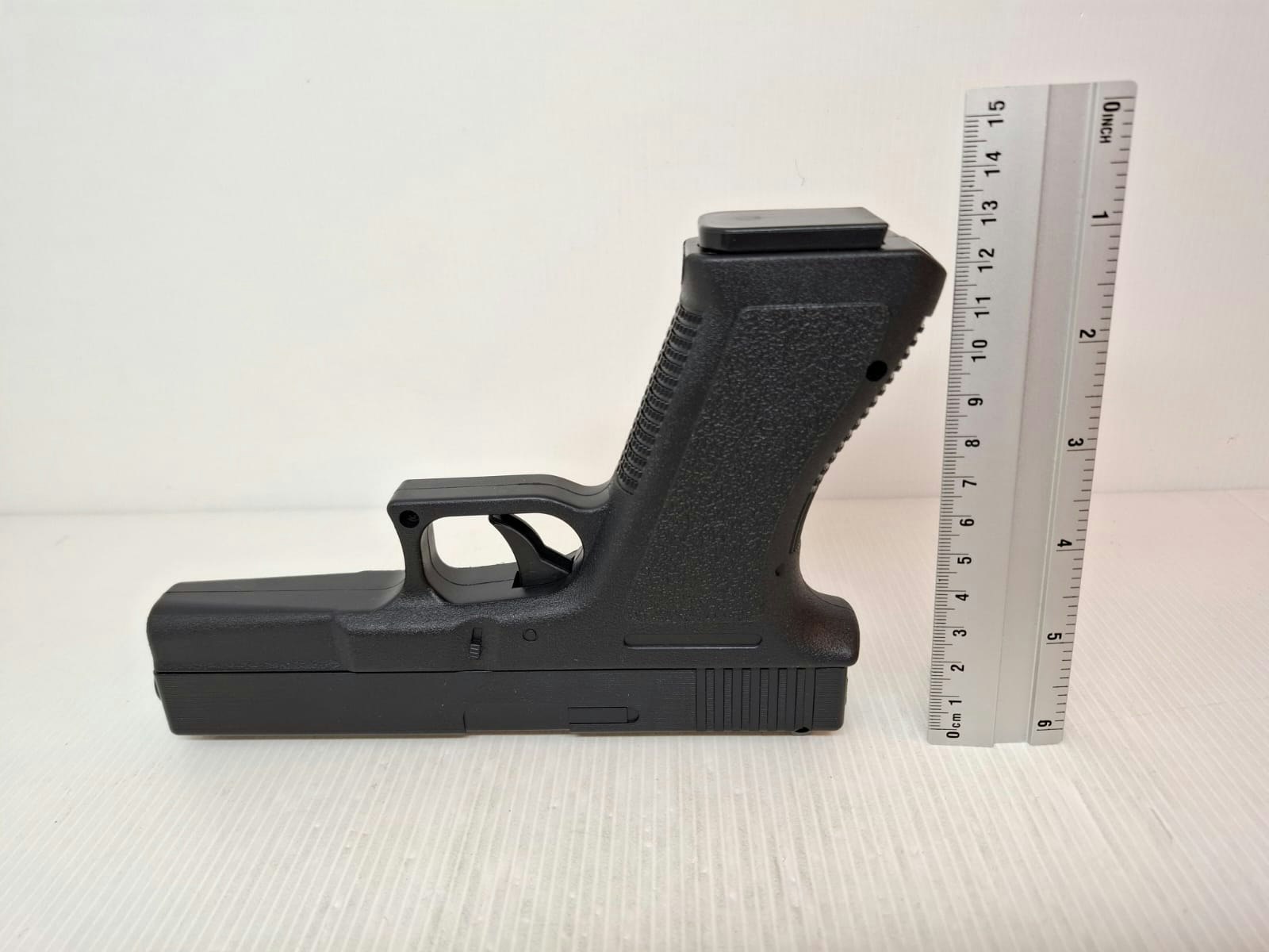 Soft Air Gun "Glock" Plast (Air Soft)