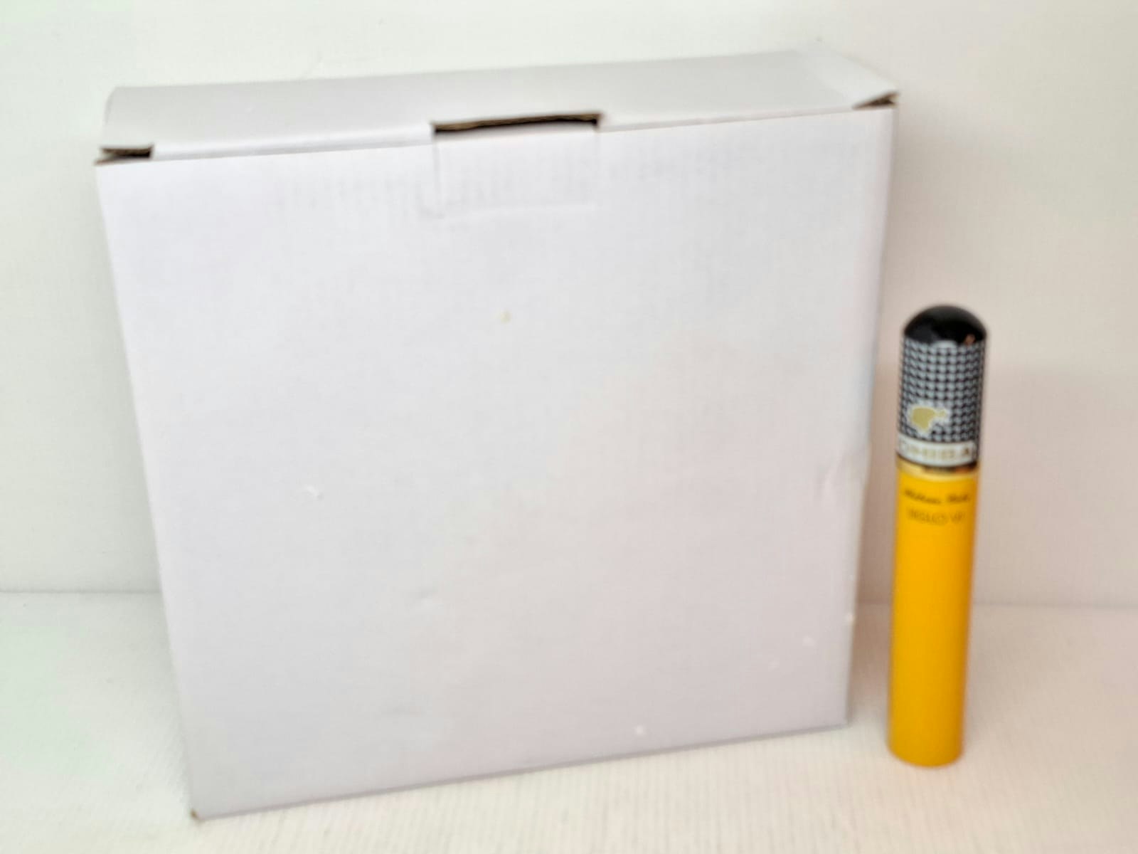 Cigarraskkopp / Askfat COHIBA + Tub COHIBA Aluminium
