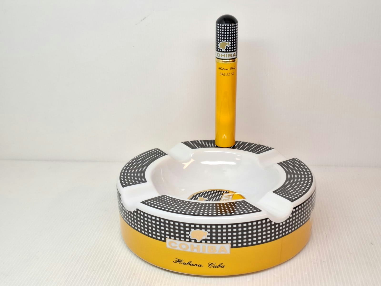 Cigarraskkopp / Askfat COHIBA + Tub COHIBA Aluminium