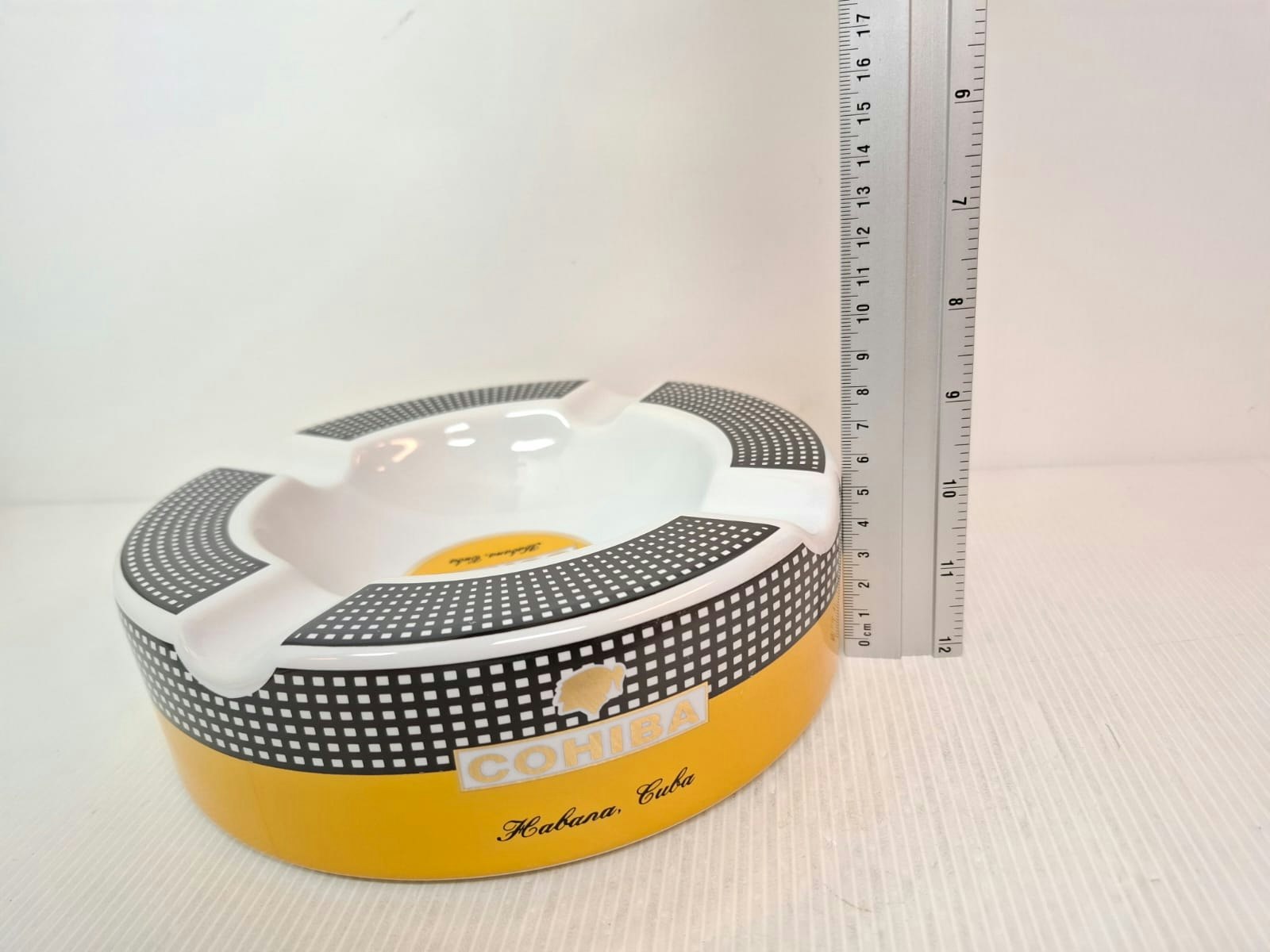 Cigarraskkopp / Askfat COHIBA + Tub COHIBA Aluminium
