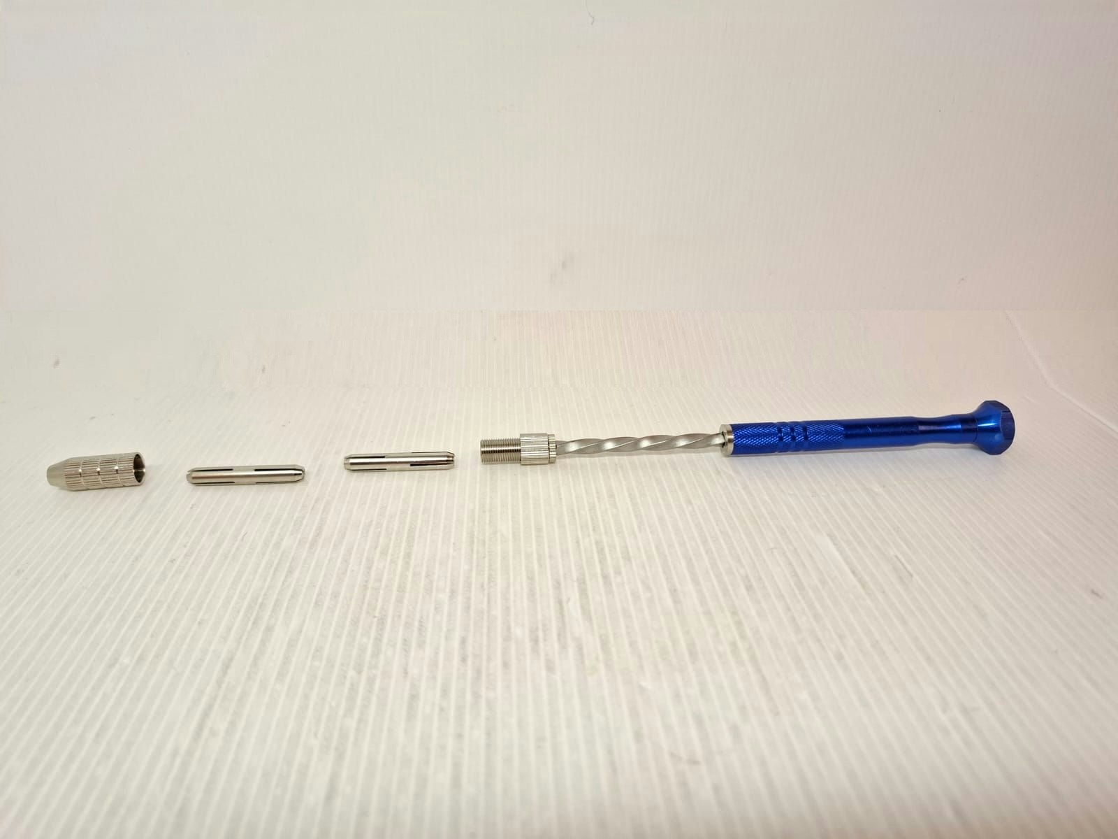 Halvautomatisk Borr / Handborr / Pin vise