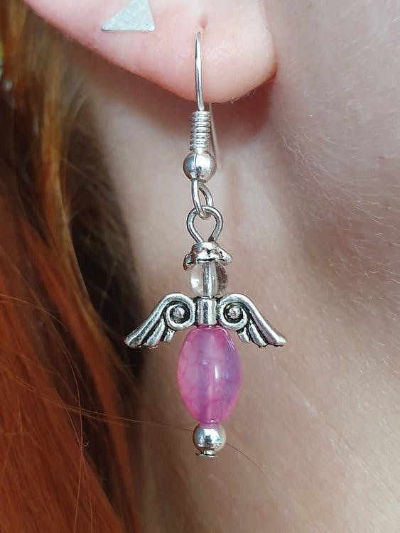 Handgjorda örhängen i rosa onyx