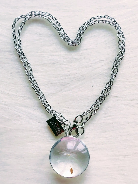 Halsband med maskrosfrö, handgjord diskformad medaljong, halssmycke