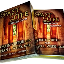 Past Life Oracle Cards: A 44-Card Deck and Guidebook  av Doreen Virtue, Brian L. Weiss