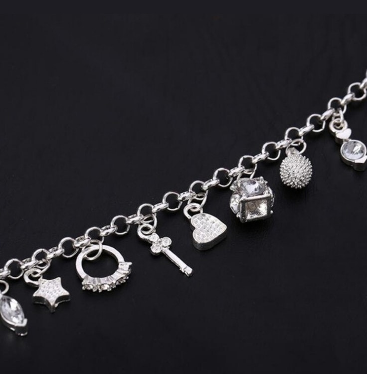 Charm bracelet