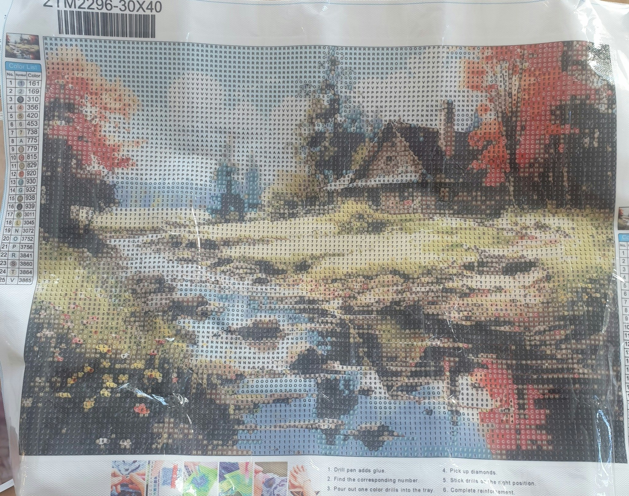 Diverse små bilder med runde perler