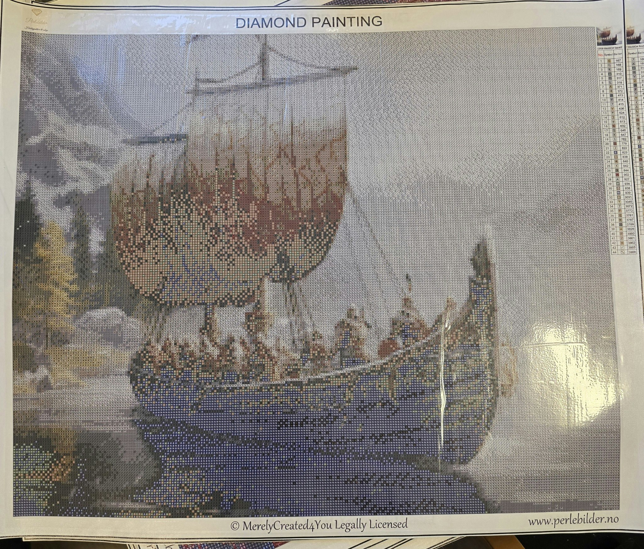 Vikingskip på tokt  Laget av MerilyCreated4You