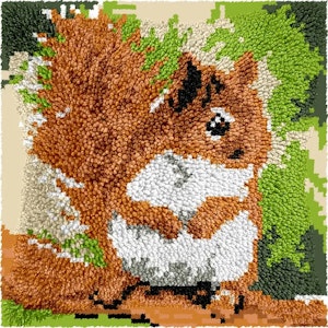 Knytepute ekorn ferdig montert bunn med bakstykke 43x43 cm