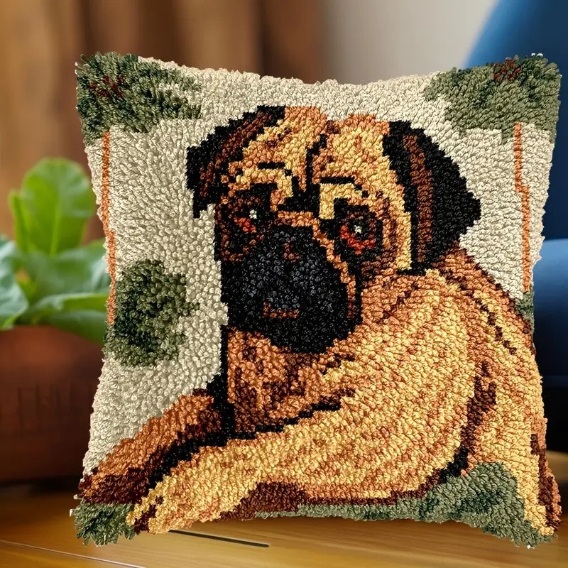 Knytepute mops ferdig montert bunn med bakstykke 43x43 cm