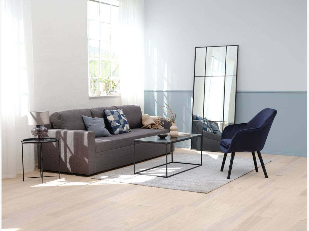 Fåtölj UDSBJERG – Sammet Blå/ Svart – Elegant och Komfortabel Design