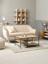 Soffbord TRAPPEDAL 90x60 cm – Ekfärgat med Svarta Detaljer och 2 Hyllor