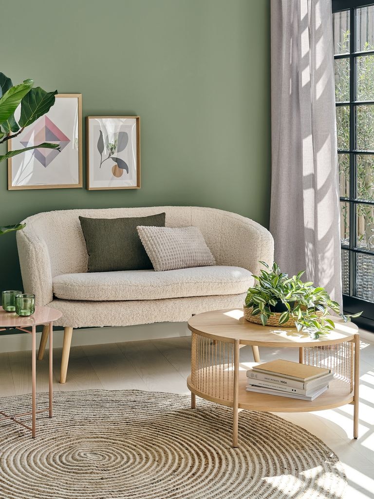 GISTRUP 2-sits Soffa – Offwhite Teddy – Modern Komfort med Tidlös Elegans
