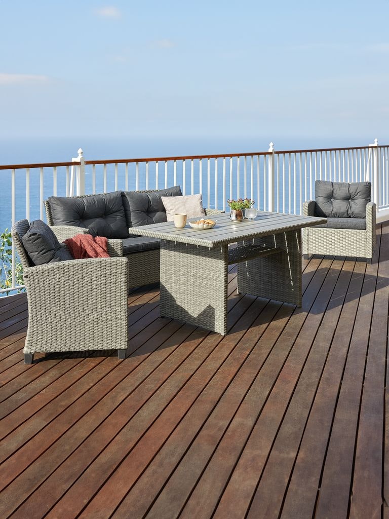 VISBY 4-sits Loungeset Grå – Elegant Konstrotting, UV-skyddat & Lyxiga Dynor