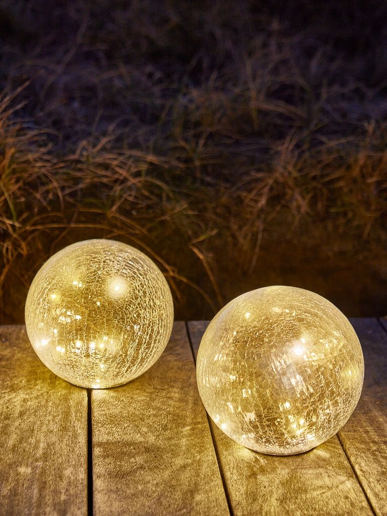 Solcellslampa HAVSVALE Ø20×H29 cm – Kristallklar glaskula med 20 varmvita LED & automatisk tändning