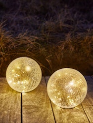 Solcellslampa HAVSVALE Ø20×H29 cm – Kristallklar glaskula med 20 varmvita LED & automatisk tändning