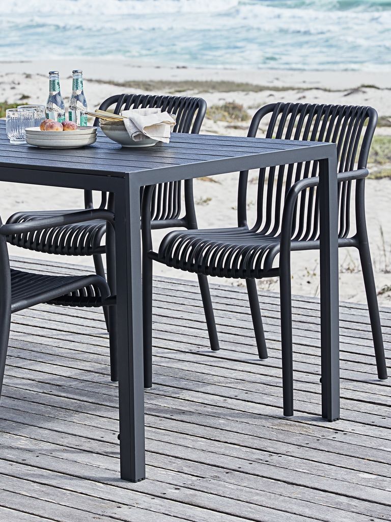JERSORE Trädgårdsbord 80×140 cm – Stilren svart aluminium & underhållsfri komposit