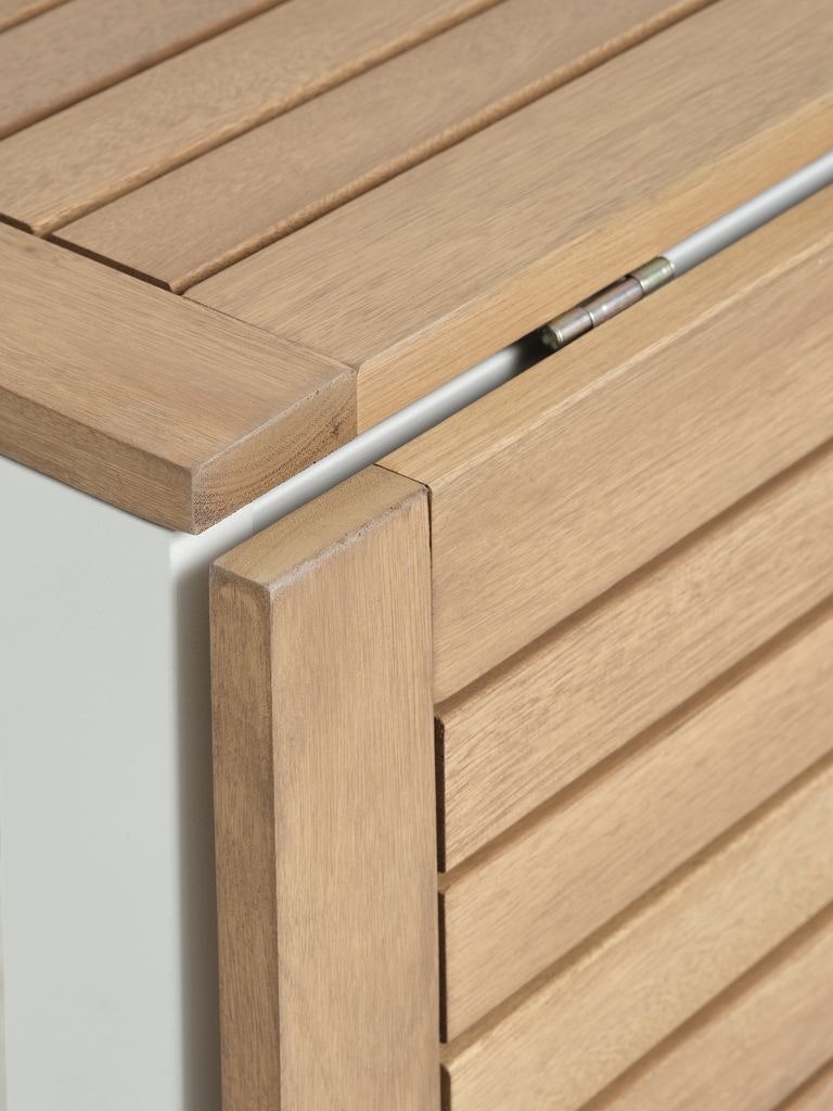 RAMTEN Förlängningsbart Trädgårdsbord 70×75/126 cm – Massivt hårdträ med tidlös skandinavisk design