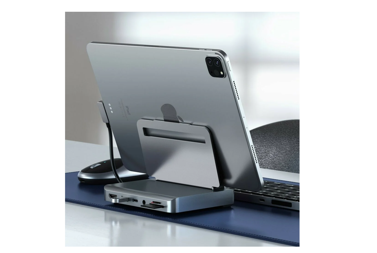 Satechi Aluminum Stand Hub – 7‑i‑1 Space Gray Dock med Ergonomisk Höjd för MacBook & iPad