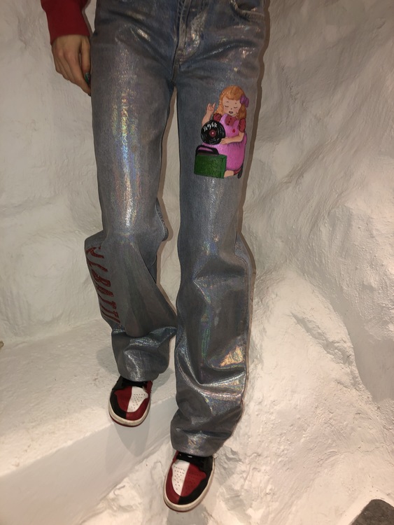 Girl with skeletons in her closet Jeans, silver